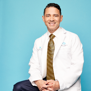 Eric Velazquez, MD MBA FACS